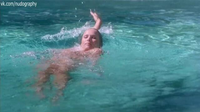 Видео порнуха #165599