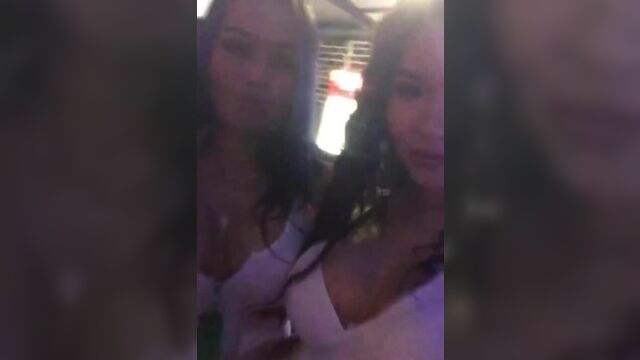 Видео порнуха #34618