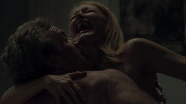 Видео порнуха #240946