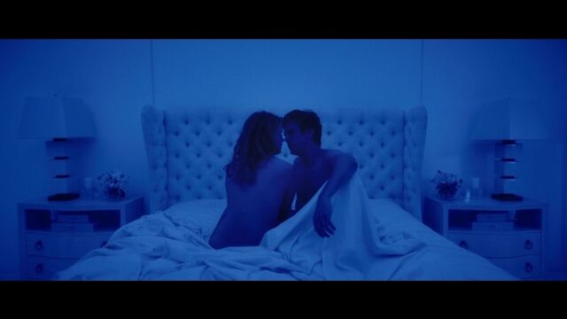 Видео порнуха #100410