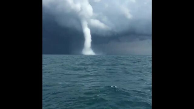 Видео порнуха #135153