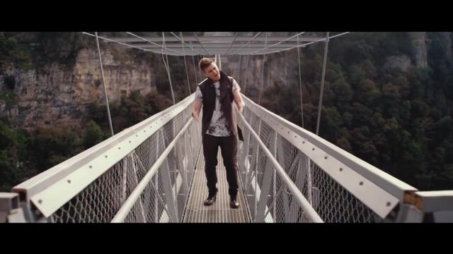 Видео порнуха #189310