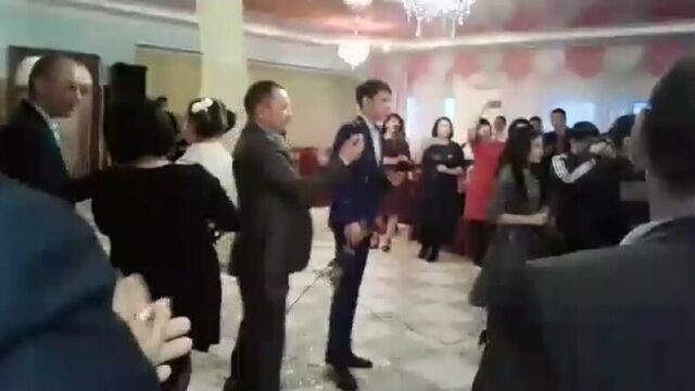 Видео порнуха #33111