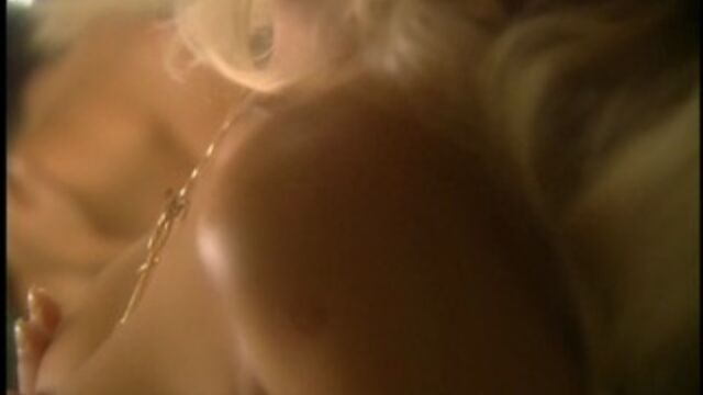 Видео порнуха #3992