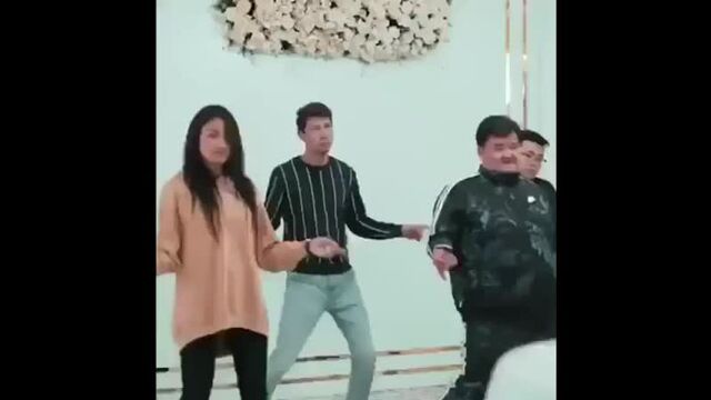 Видео порнуха #43598