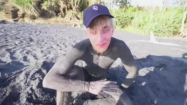 Видео порнуха #178570