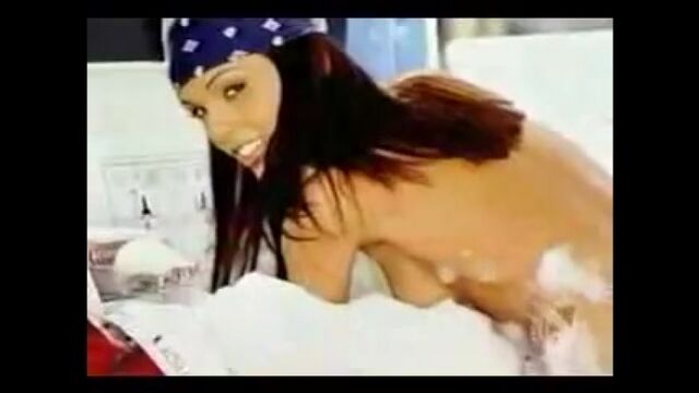 Видео порнуха #1593