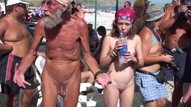 Видео порнуха #125118