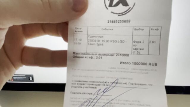 Видео порнуха #190009