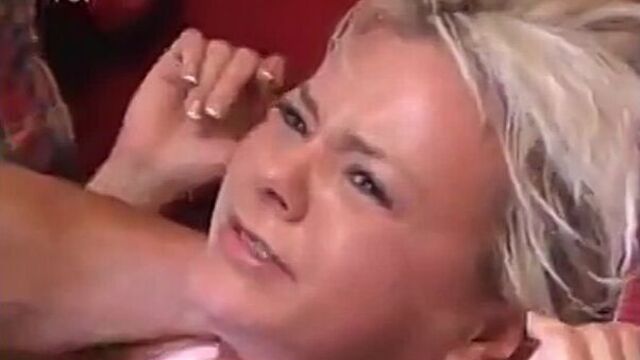 Видео порнуха #221018