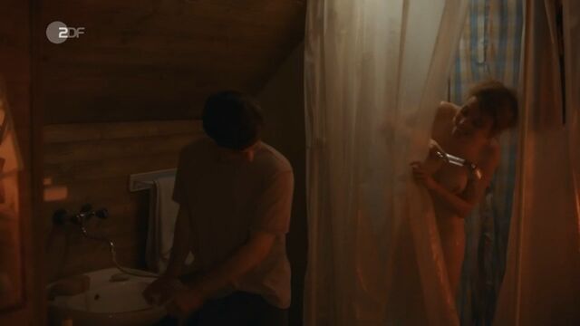 Видео порнуха #186912