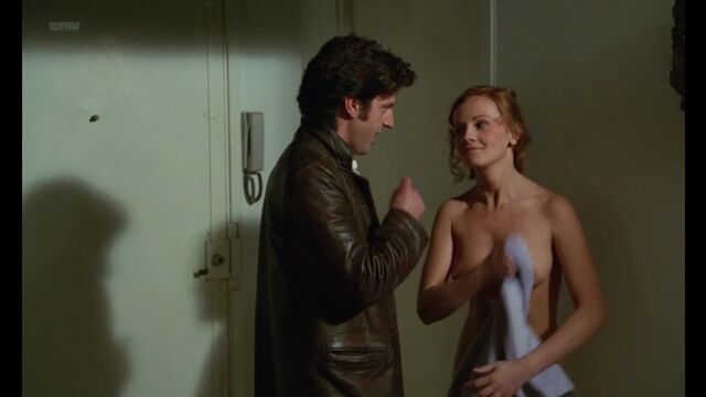 Видео порнуха #101309