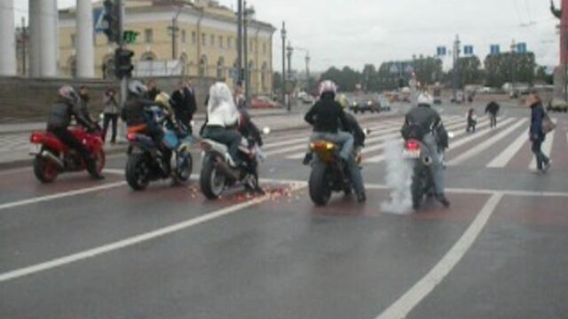 Видео порнуха #160040