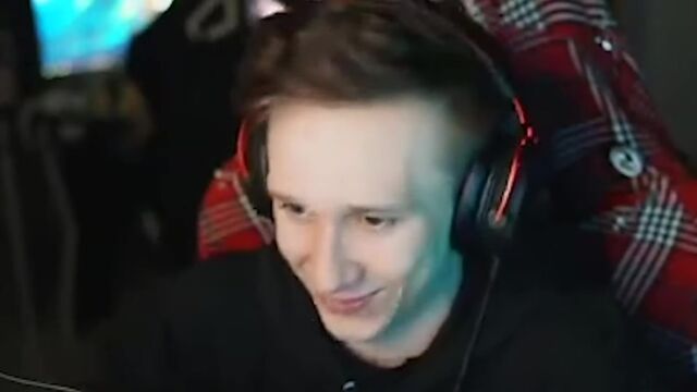 Видео порнуха #118796