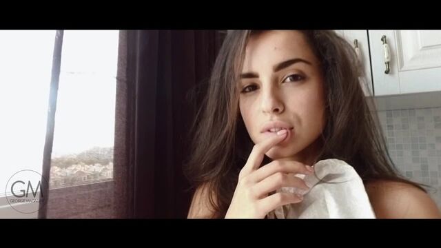 Видео порнуха #128358