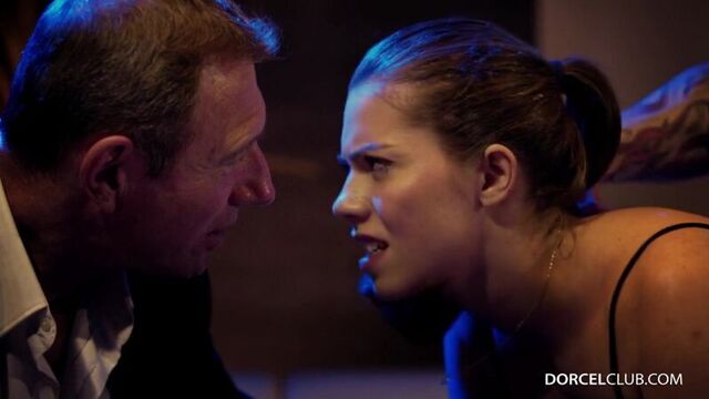 Видео порнуха #247218