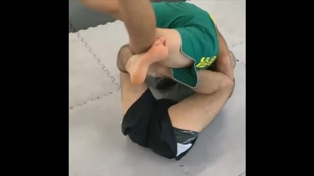 Видео порнуха #180924