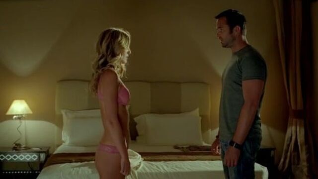 Видео порнуха #3226