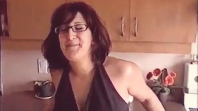 Видео порнуха #42360