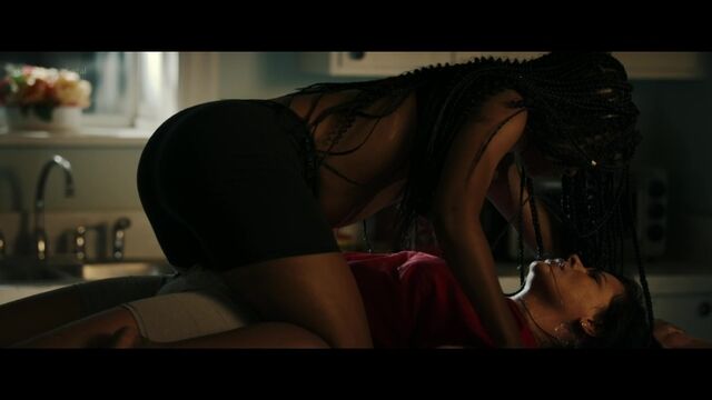 Видео порнуха #148517