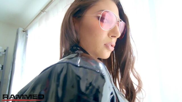 Видео порнуха #149175