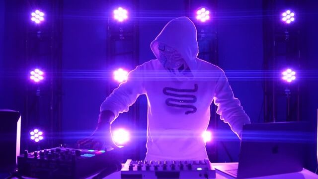 Видео порнуха #84501