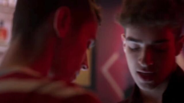 Видео порнуха #76254