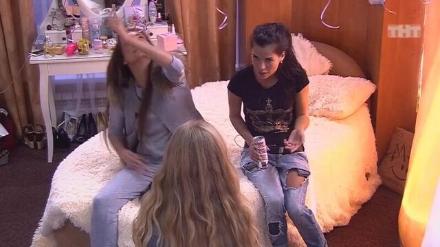 Видео порнуха #217661