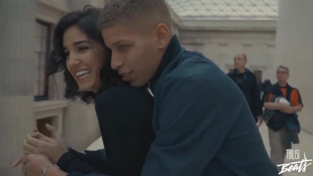 Видео порнуха #189648