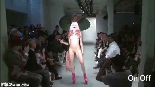 Видео порнуха #131035