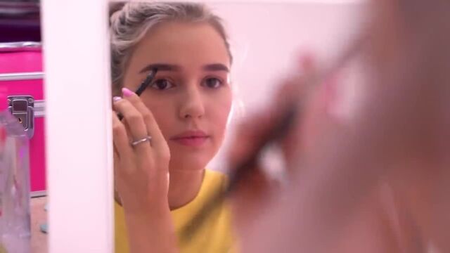 Видео порнуха #112441