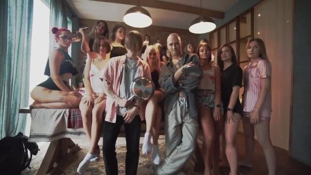 Видео порнуха #60831